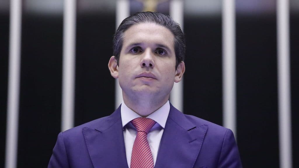 Hugo Motta solicita encontro sobre Orçamento de 2025