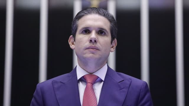 Hugo Motta solicita encontro sobre Orçamento de 2025