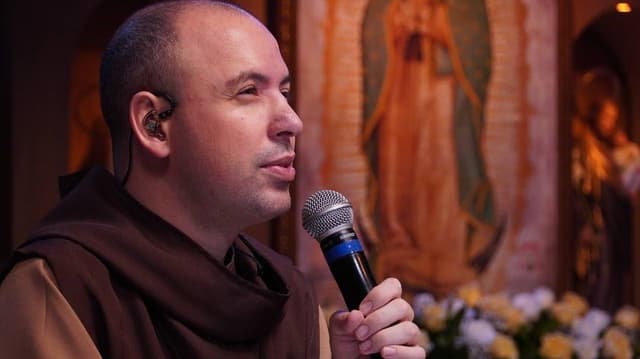 Frei Gilson: A polêmica religiosa que divide opiniões