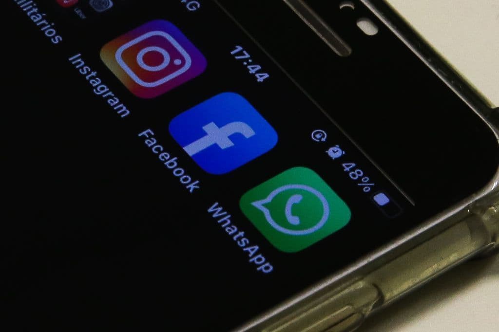 Pesquisa indica apoio à regulação das redes sociais no Brasil