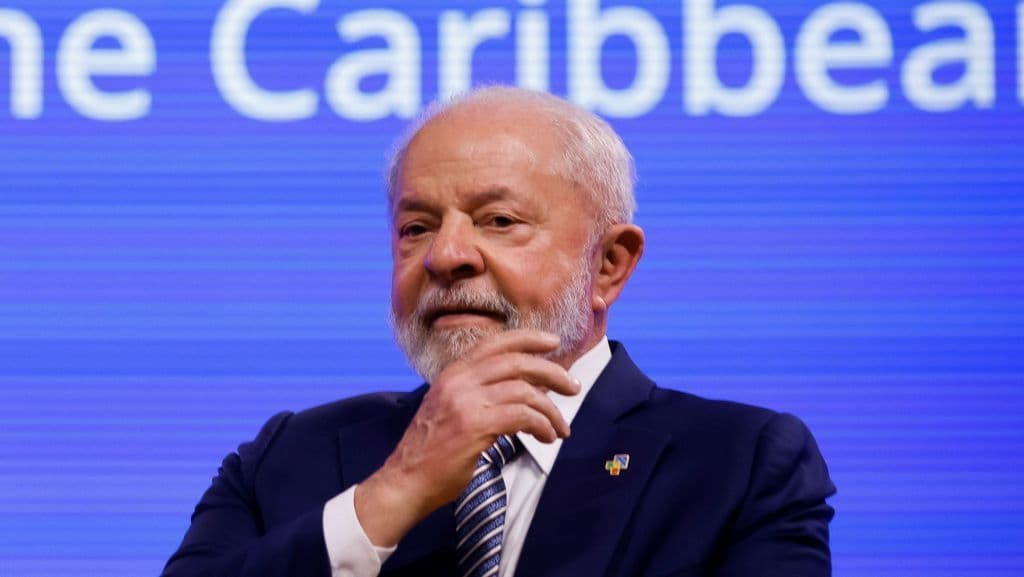 Reunião da Celac Cancelada e Impactos para Imigrantes Latinos