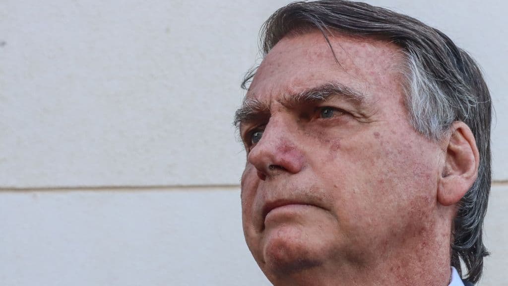 Bolsonaro apoia revisão de anistia na Câmara dos Deputados