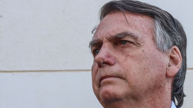 Bolsonaro apoia revisão de anistia na Câmara dos Deputados